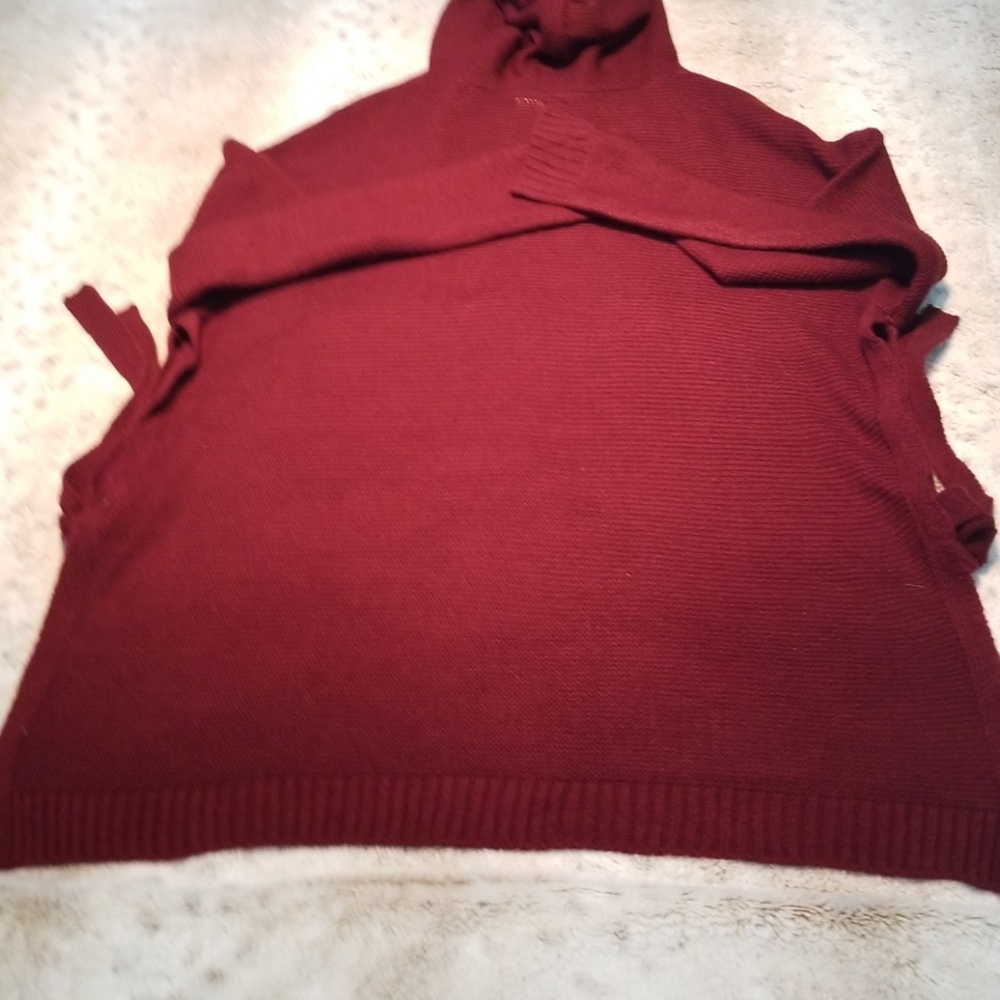 Romeo & Me NWOT Dark Maroon Oversize Poncho w Hood - Picture 5 of 6